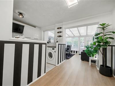 Property image 5 of home to buy in Andrew Close, Shenley